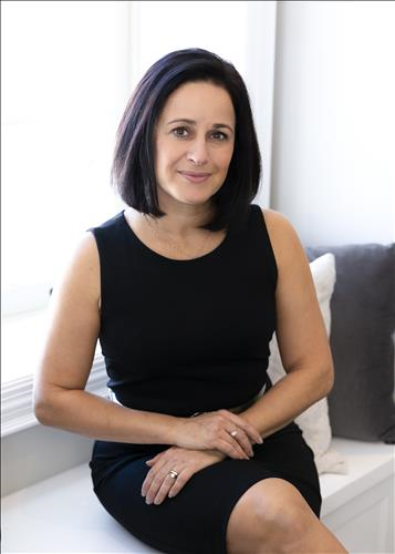 Angela Aiello
