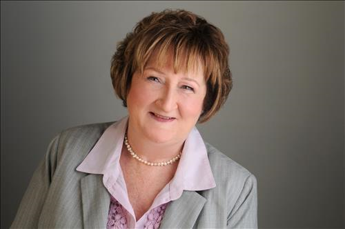 Elaine MacLean