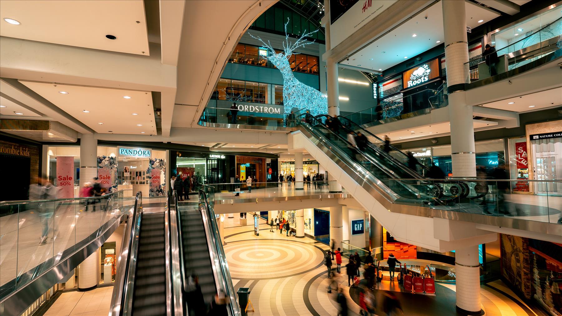 Never seen anything as catastrophic Malls in Canada face massive hit as unpaid rent surges